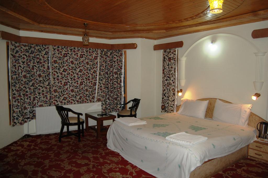 Hotel Paradise Inn Pahalgām Exterior foto